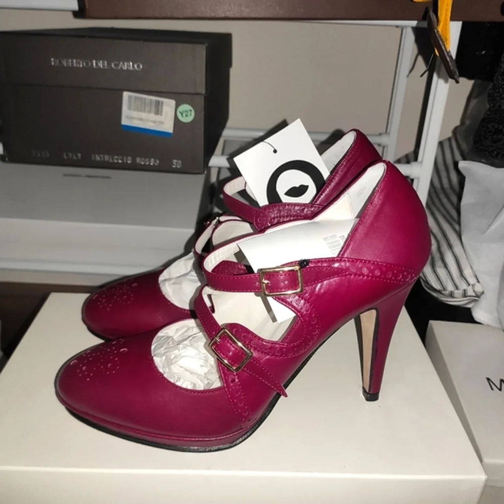 Abel Munoz Burgundy Leather Double Strap Mary jane Leather Pumps